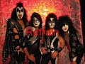 AC/DC vs KISS - Wich of these is the best rockband ever?