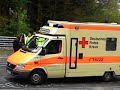 vauxhall astra opc over de kop gegaan en tegen de vangrail gebotst en weer op de wielen de baan op geschoven : 3 personen betroken waarvan 1 ernstig letsel ( met trauma helicoptor afgevoerd) 1 persoon had een nekbrase om en 1 persoon medisch gecontroleerd. ps gasten kwamen uit engeland ( a good journey back )