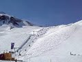 Blick vom Restaurant Parsennhütte auf den Doppelskilift Furka, die Parsennhüttenbahn sowie die Totalp Sesselbahn.