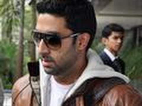 Abhishek Bachchan takes his FANS home