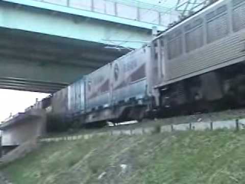 貨物列車　５０５２レ