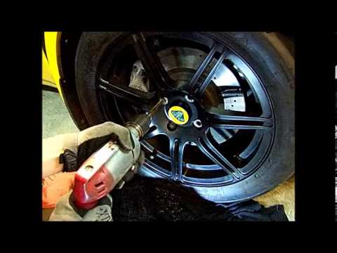Lotus Exige Elise Lug Bolt Removal by Drill Out