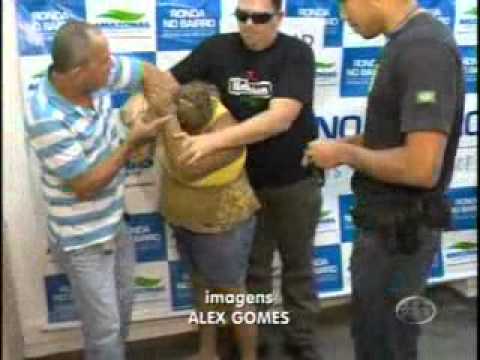 Alô Amazonas 26 de Outubro -Nervosinha! Gerente do tráfico de drogas do Novo Reino é presa.flv