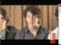 videos de E!online-Hanging with the Jonas Brothers