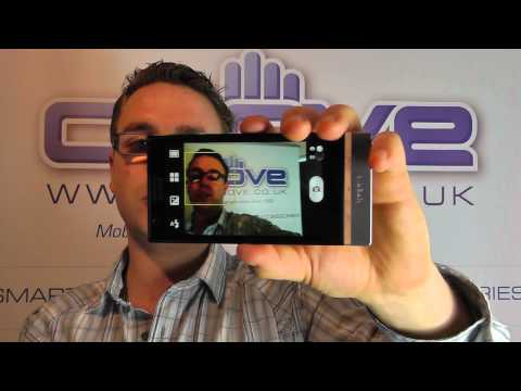 how to use the camera on the sony xperia u