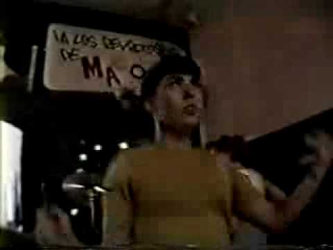 Bikini Kill - Carnival - live El Macondo LA 1993