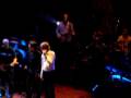 videos de KOTSIRAS - TOURNAS - PAPADOPOULOS ''ETSI KI ALLIOS'' (video by Vakis) LIVE ''ANODOS STAGE'' 29-11-08