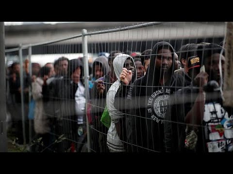 Paris: Zum Schutz der Steuerzahler - Polizei räumt Flüchtlingslager mit über 2000 Asylanten