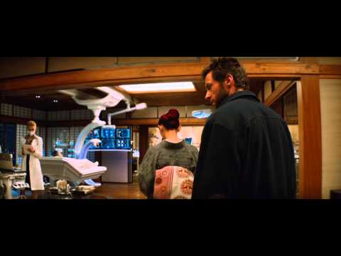 ColliderVideos - For more movie news, reviews trailers and exclusive interview go to http://collider.com/ Synopsis: Based on the celebrated comic book arc, this epic action-a...