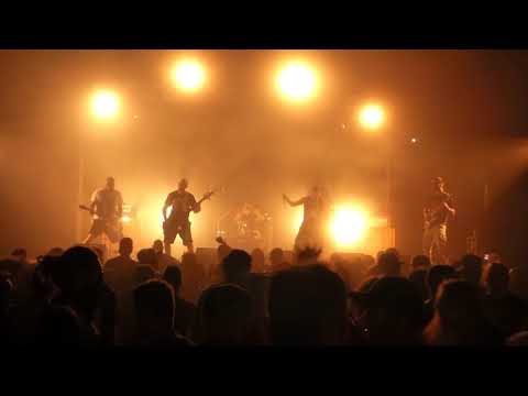 BORN TO BURN - Finish Him (Live @ HellFest 2017)