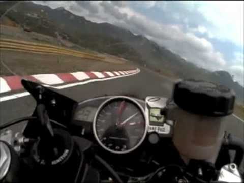 rijeka - fast lap 1.34.00 onboard rijeka su yamaha r6 06.. crediamo nelle emozioni forti!!! video realizzato in collaborazione con ggsxr.net.