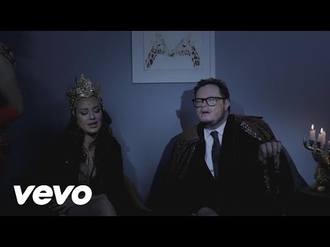 Te Besé (ft. María José) Leonel García