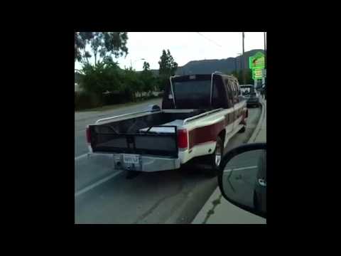 Arnold - Compilation of Arnold Schwarzenegger's driving techniques imitated by will Sasso. He had them all on his Vine profile. Cool Sasso !