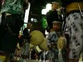 大人気天水連の後にはどこからともなく人の群れが。否応なしにテンション上がります。2007年8月26日、東京高円寺阿波おどりより。天水連＠純情演舞場