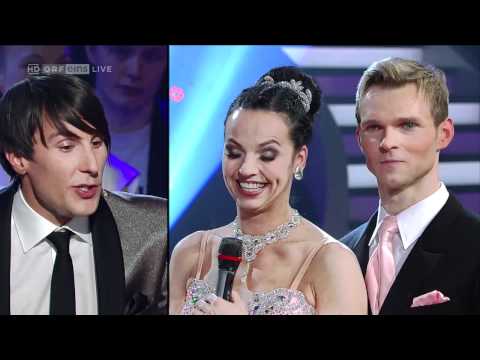 Slowfox - Dancing Stars 2012 Gewinner - Petra Frey & Vadim Garbuzov Slowfox - Dancing Stars 2012 Gewinner - Petra Frey & Vadim Garbuzov