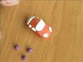 Automovil en plastilina