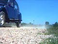 Citro%n en calle de tierra