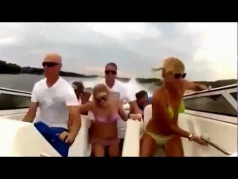 Funny Boat Accident (FULL VERSION)
