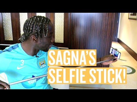SELFIE STICK'S & BREAKING BAD | What's in Bacary Sagna's Suitcase?