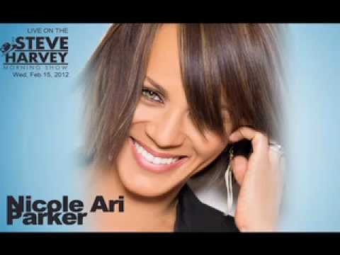 nicole ari parker