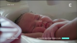 Ce devrait être le bain de tous les bébés