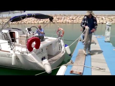 גישת ירכתיים לרציף