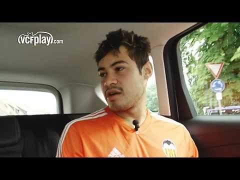 Valencia CF: Viaja con Vinícius a un entrenamiento en la sede de Adidas