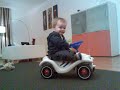 met een dikke snottebel....