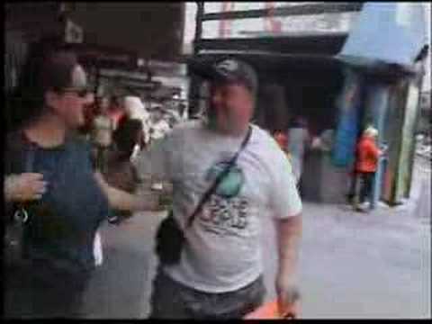 Free Hugs Melbourne v2.0