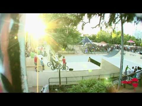 BMX BIKES TRICKS STUNTS CRASHES