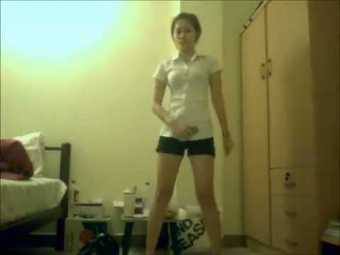 คลิปทางบ้าน - เต้นโชกระจ่ายเเบขันหู้เเพ้เลย.