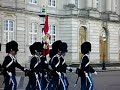 the danish queen's royal life guards at amalienborg, copenhagen

dronningens livgarde ved amalienborg. k�benhavn 

dk-update.dk