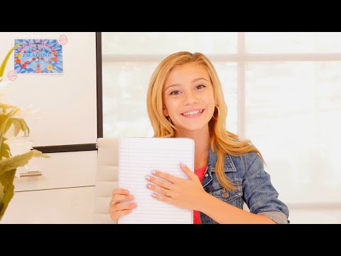Nail - Sweety High and M Magazine teamed up with G Hannelius to bring you a very special nail series, G Nails! Learn how to create your very own nail art surroundin...