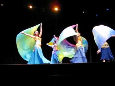 Mirage - Bellydance with Veil 