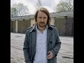 Lars Winnerbäck - När man väntar mirakel