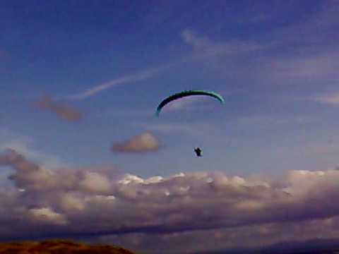 paragliding ridge lift in sheriffmuir