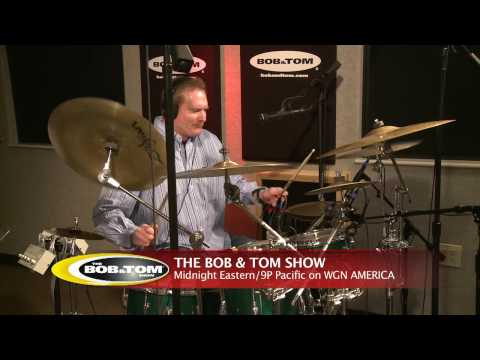 BOB&TOM TV - Greg Hahn Plays the Drums