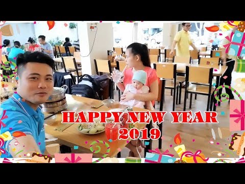 Gia Đình ỐC Đi Ăn Đầu Năm 2019