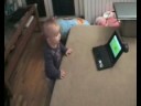 Amra sredjuje laptop :)