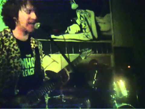 Video r´n´r dynamite