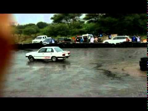 gusheshe - The Jozi boys were back in town at the Spin City Car wash showcasing their car stunts.