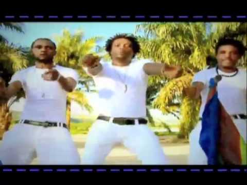 Koffi Olomide - Bendéle - Bord ezanga kombo HD Koffi Olomide - Bendéle - Bord ezanga kombo HD