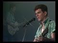 Gabinete Caligari - Al calor del amor en un bar (Directo)