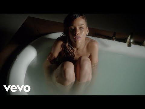 Tekst piosenki Rihanna - Stay (feat. Mikky Ekko) po polsku