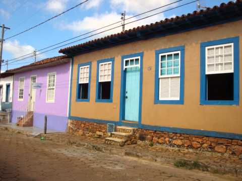 Fachadas - Um olhar sobre a arquitetura barroca de Paracatu-MG.wmv