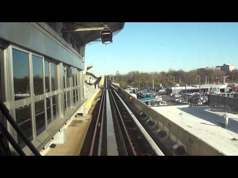 how to get to jfk on e train
