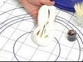 How-to-Decorate-a-Gi