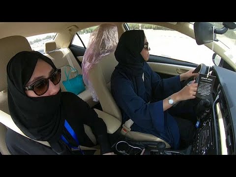 Frauen drfen ab Sonntag in Saudi-Arabien Auto fahr ...