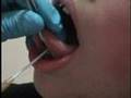 Art of Silver tong piercing sessie