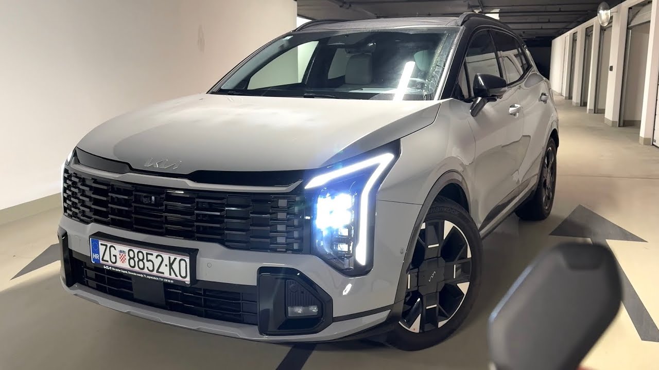 New KIA SPORTAGE 2026 FACELIFT (Europe) - NIGHT POV test drive (PURE DRIVING) cool AMBIENT lights